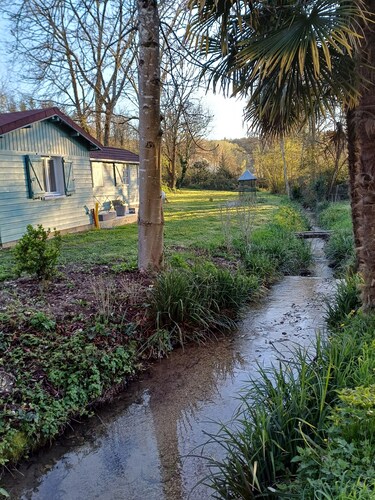 Maison de campagne « Maison Pittoresque, Chalet » avec terrasse privée, jardin et climatisation