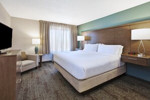 Free WiFi, bed sheets - 2BR Executive Suite w/ Kitchen & Lounge (Columbia)
