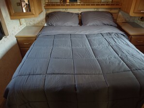 WiFi、ベッドシーツ