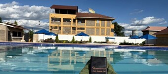 Viewpoint-Inn Mbuinzau