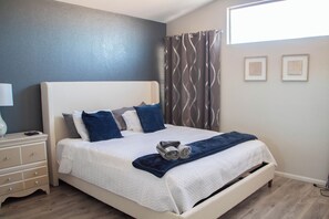 4 chambres, fer et planche à repasser, Wi-Fi, literie fournie