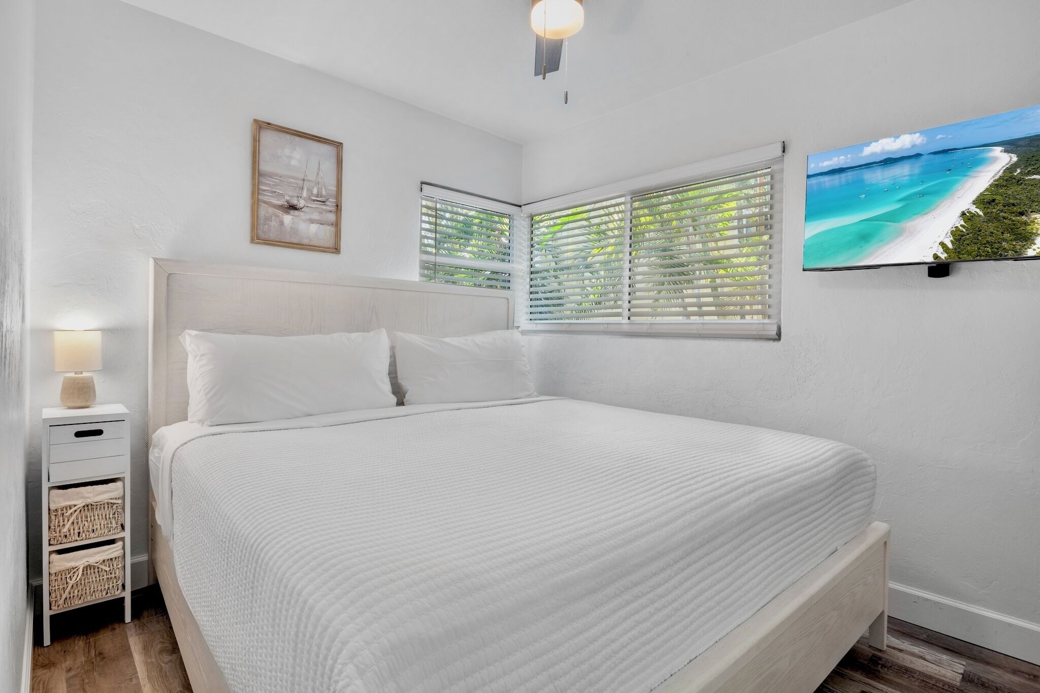 Wi-Fi de cortesia, roupa de cama