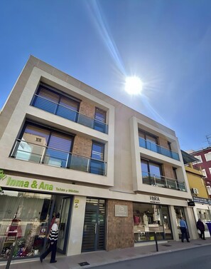 Exterior - Apartment 'Type I 3A' with Wi-Fi and Air Conditioning (Puente Genil)