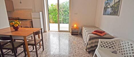 Villa, para fumadores | 2 habitaciones