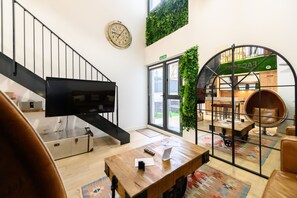 Apartment | 1 bedroom - M Alg310b Amplio y Moderno Loft con Terraza Priv (Madrid)