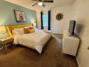 3 bedrooms, free WiFi, bed sheets, wheelchair access