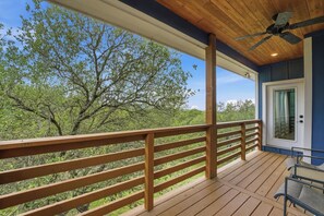 Terrace/patio - Family Friendly! Firepit, Cornhole, & 3 Lg Decks (Canyon Lake)