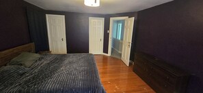 2 habitaciones, wifi gratis y ropa de cama