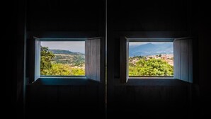 Two windows with views of a landscape. - CASA GUATI (Barichara)