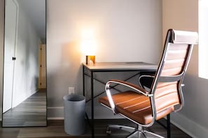 Interior - 1 Bedroom Condo Near Downtown Knox (Knoxville)
