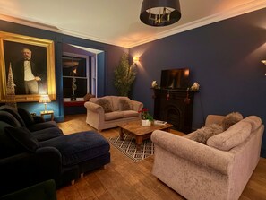 Living area - Picton House (Carmarthen)