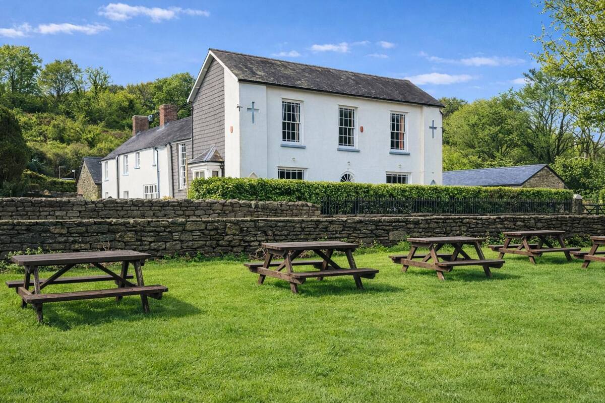 Cottage | Outdoor dining