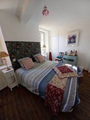 1 dormitorio, wifi, ropa de cama