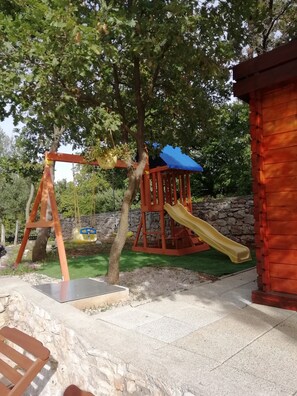 Children’s area - Charming 3-bedroom country house in amazing Mošćenička Draga with AC (Mošćenička Draga)
