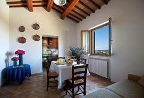 Apartment, Valley View | Dining - Agriturismo Fiordaliso (Trevi)