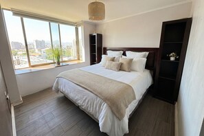3 bedrooms, iron/ironing board, Internet, bed sheets - Spacious apartment with panoramic view and connectivity in downtown Santiago (San Miguel)