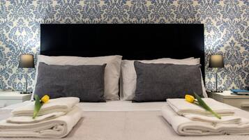 Fer et planche Ă repasser, Wi-Fi, draps fournis