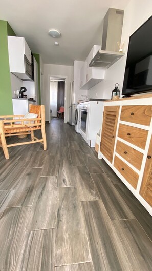 Uklassifisert bilde, 5 av 18, knapp