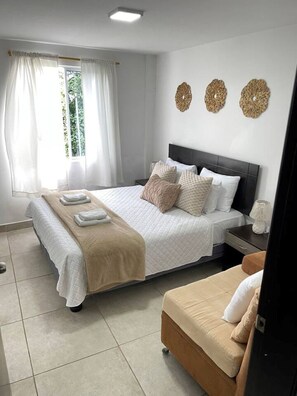 WiFi, bed sheets - Departamento. 24 horas transporte al Aeropuerto (Quito)