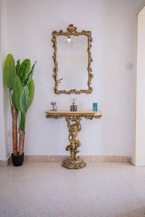 Interior - De Bono - Ursola Apartment by ELDI (Valletta)