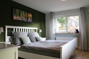 2 Schlafzimmer, Bügeleisen/Bügelbrett, WLAN, Bettwäsche