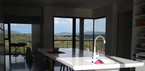 Interior - Large house with pool, close to the beach Sea view (Pianottoli-Caldarello)