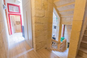 Interior - Casa San Carlo Valletta - Azure (Valletta)