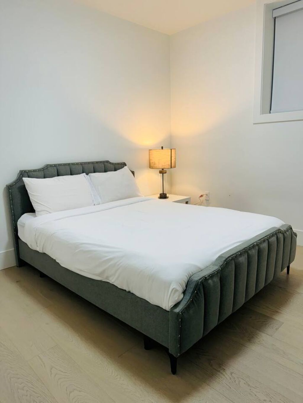 Iron/ironing board, WiFi