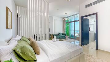 Iron/ironing board, free WiFi