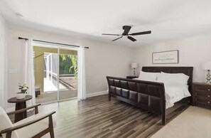 Fer et planche à repasser, Wi-Fi, draps fournis