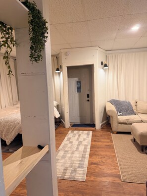 Interior - Monthly • Furnished Downtown Duluth Apartment • Ideal for Work or Relocation! (Duluth)