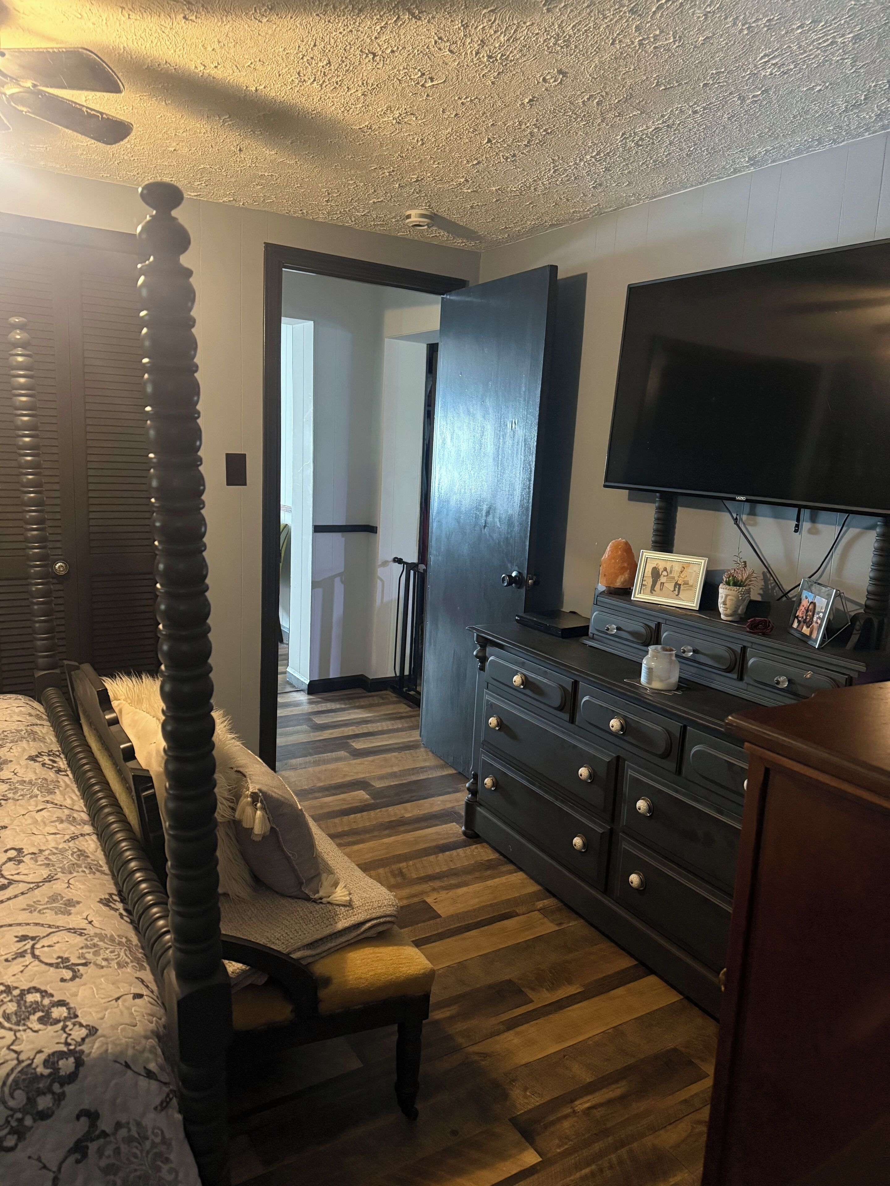 2 Schlafzimmer, Schreibtisch, Bügeleisen/Bügelbrett, kostenloses WLAN