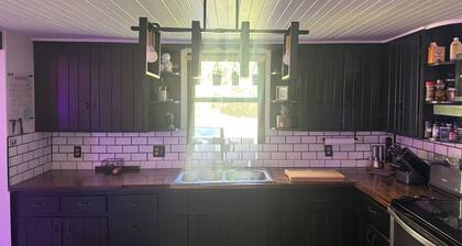 Cozy Mountain Hideaway