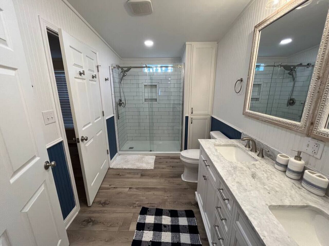 Familiehus, kjæledyr tillatt, utsikt mot innsjø | Bad