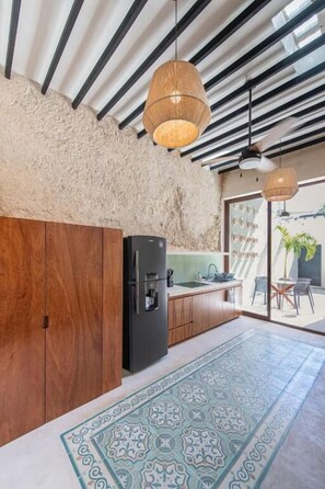 Casa familiar, 2 dormitoris, piscina privada | Cuina privada