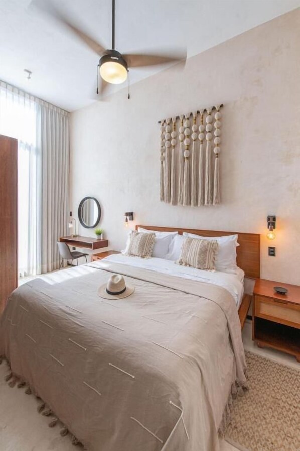 Family House, 2 Bedrooms, Private Pool | Hypo-allergenic bedding, in-room safe, iron/ironing board, free WiFi - Casa Bolero Santa Lucia, with Parking by Cercana (Mérida)