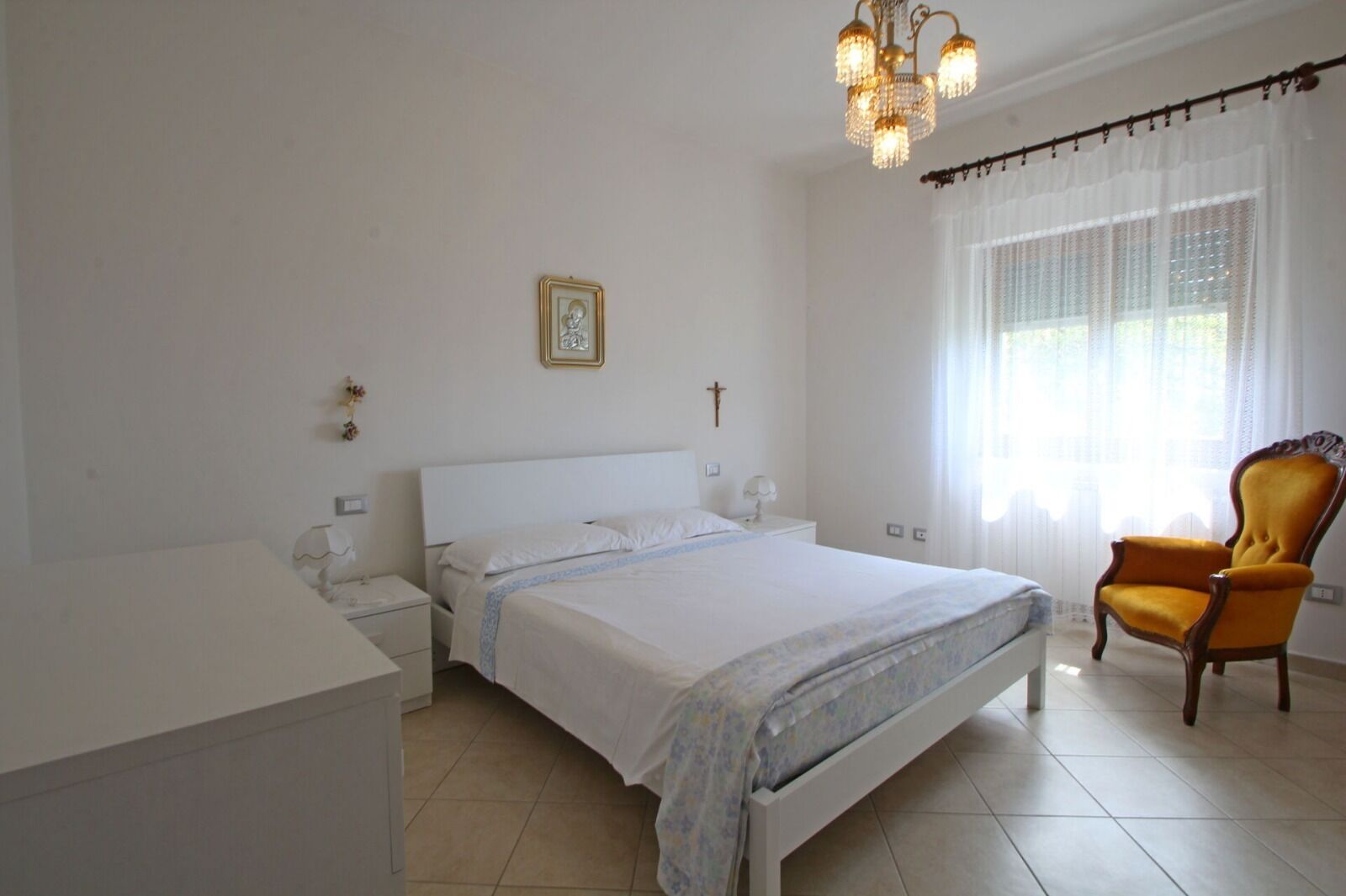 4 chambres, Wi-Fi gratuit, draps fournis