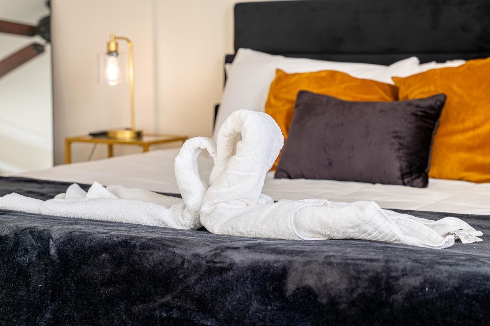 Ferros/tábuas de passar roupa, Wi-Fi, roupa de cama