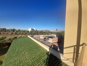 Outdoor dining - Villa du Jasmin (Marrakech)