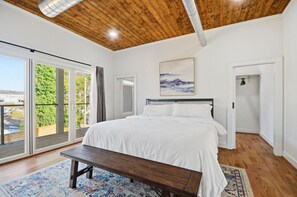 3 slaapkamers, een bureau, wifi, beddengoed