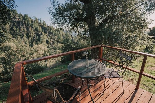 Tiny Home Above the Clouds: Pacific Views