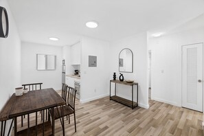 Dining - Beautiful and cozy apartment in Little Havana (Miami)