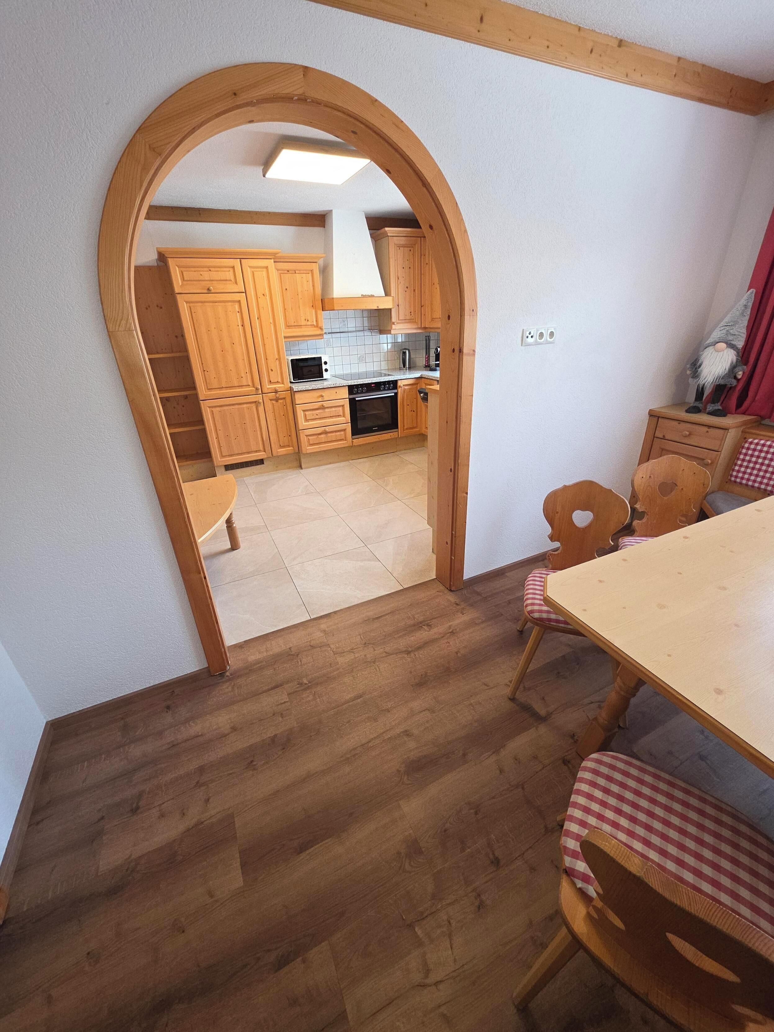 Deluxe-Apartment, 2 Schlafzimmer, Balkon, Bergblick | Kostenloses WLAN