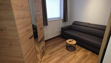 Leilighet – superior, 1 queensize-seng med sovesofa, kjøkken, fjellutsikt | Wi-fi (inkludert)