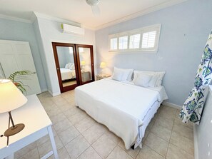 3 bedrooms, desk, free WiFi, bed sheets
