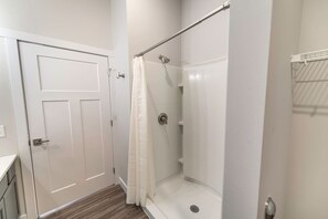 Hair dryer - Luxe 2 Bed Suite | Downtown Comfort + Parking (Eau Claire)