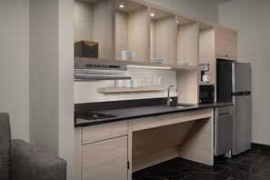Suite, 1 Bedroom, Mountain View (Mobility Accessible, Roll-In Shower) | Private kitchenette - Towneplace Suites By Marriott Steamboat Springs (Steamboat Springs)