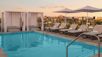 Outdoor pool, free cabanas