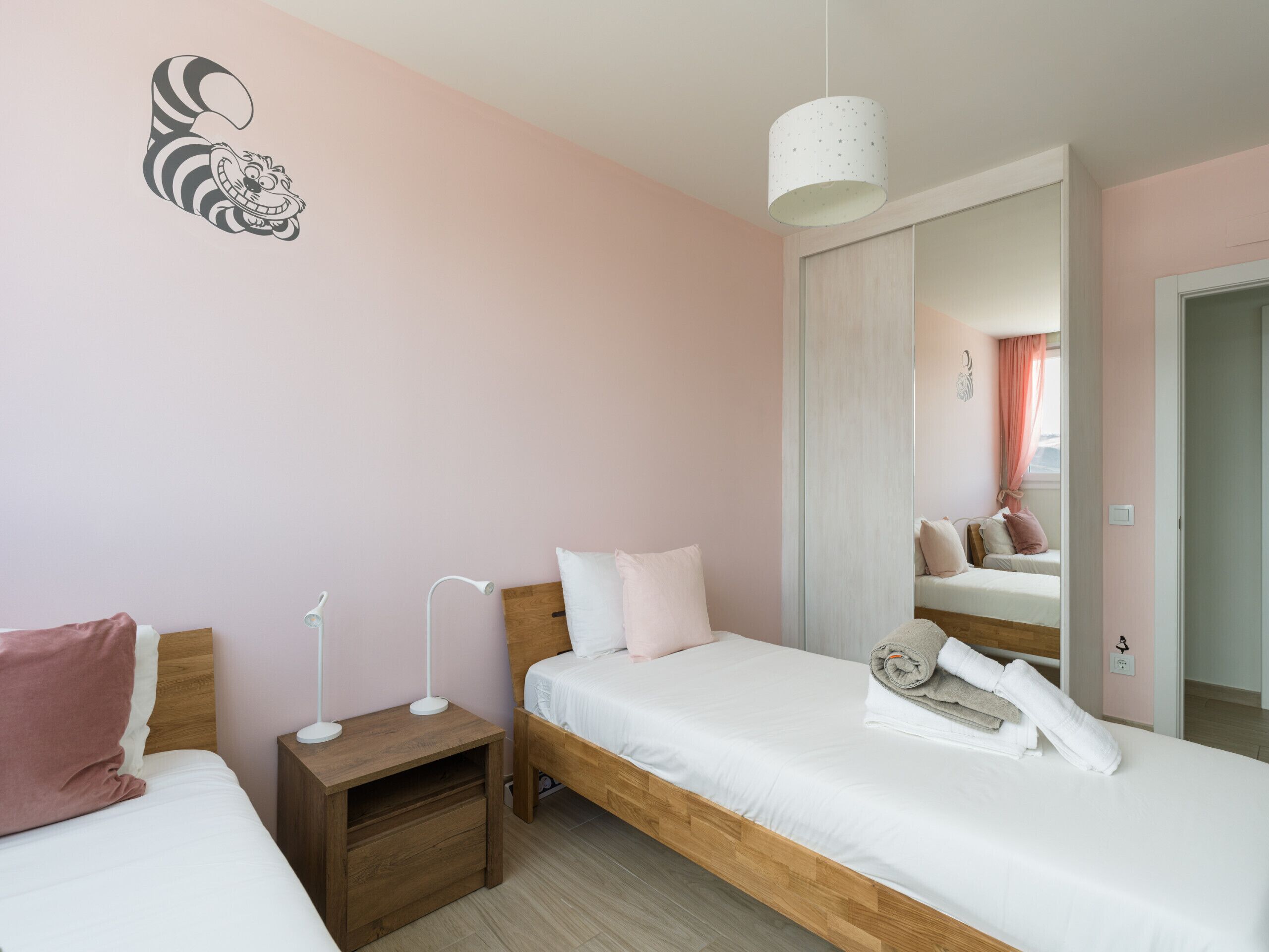 3 Schlafzimmer, Bügeleisen/Bügelbrett, Reisekinderbett, kostenloses WLAN