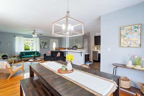 Spacious 5-bedroom Tallahassee Home / Minutes to FSU & FAMU & The Capitol